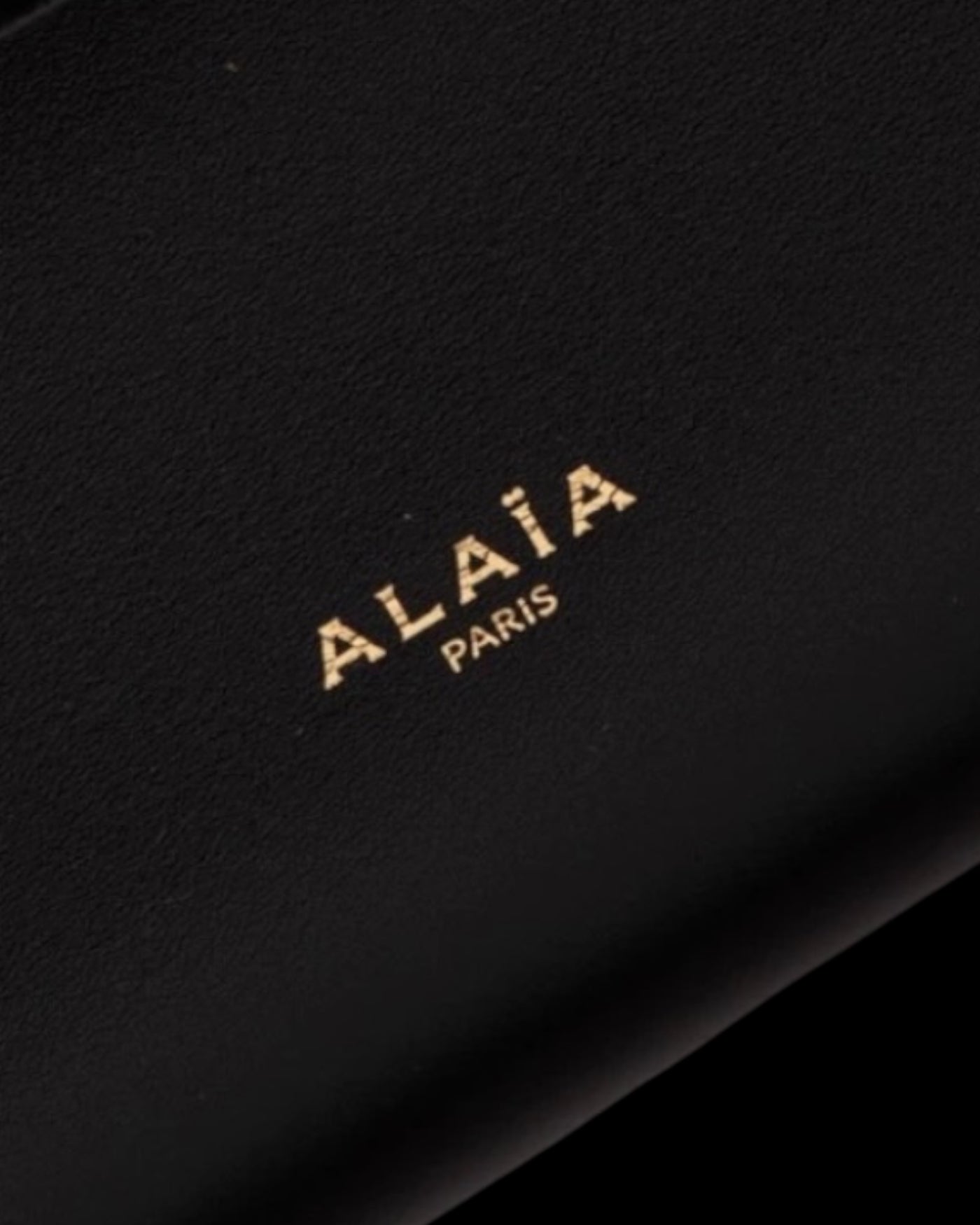 Alaïa Ring XL Leather Tote Bag — Noir
