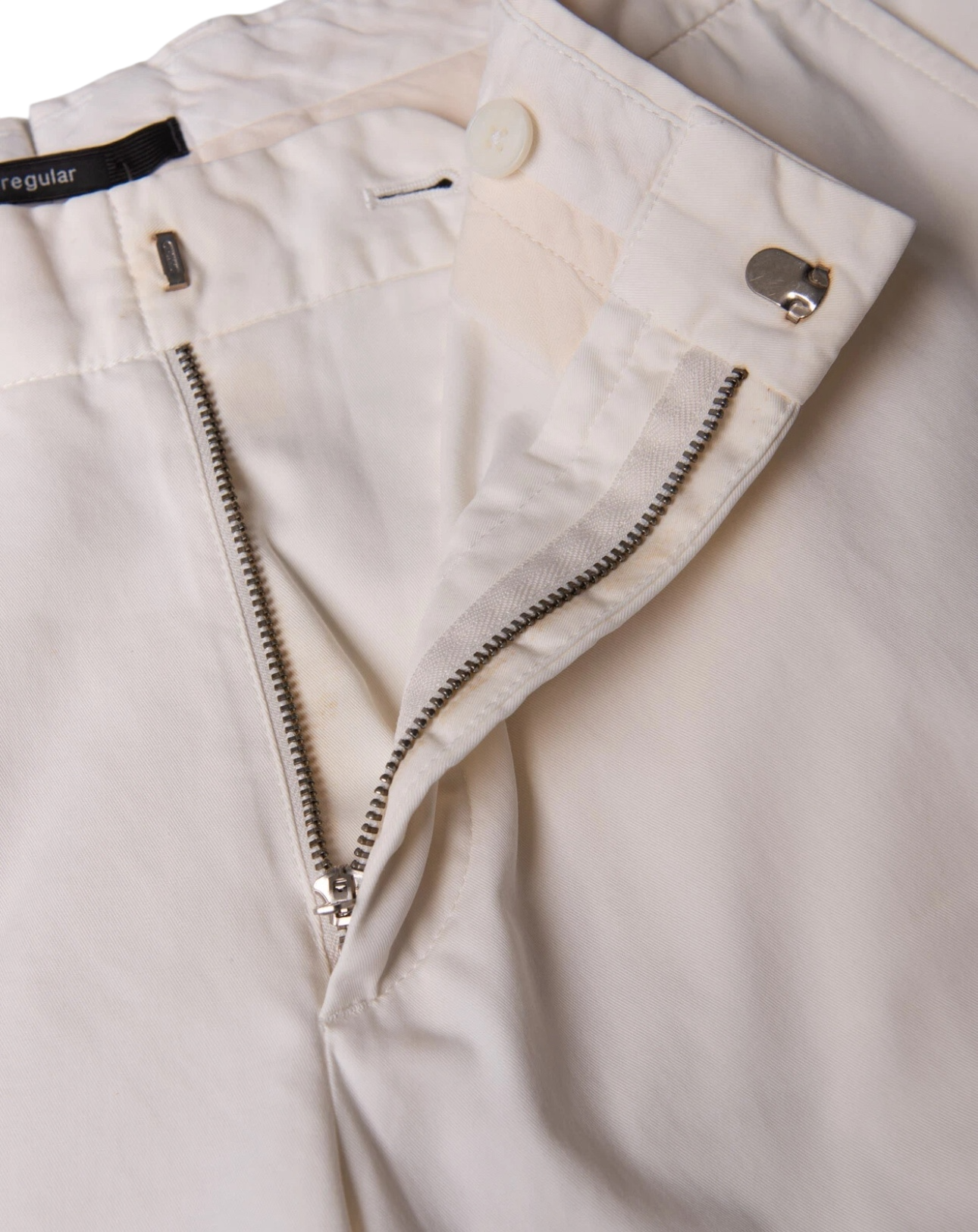 Ermenegildo Zegna Flat Front Chino Trousers – Model 5USI12-TR14