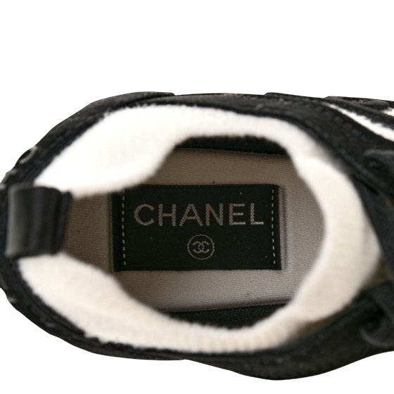 Chanel Low Top Trainer – White/Black (Women’s)